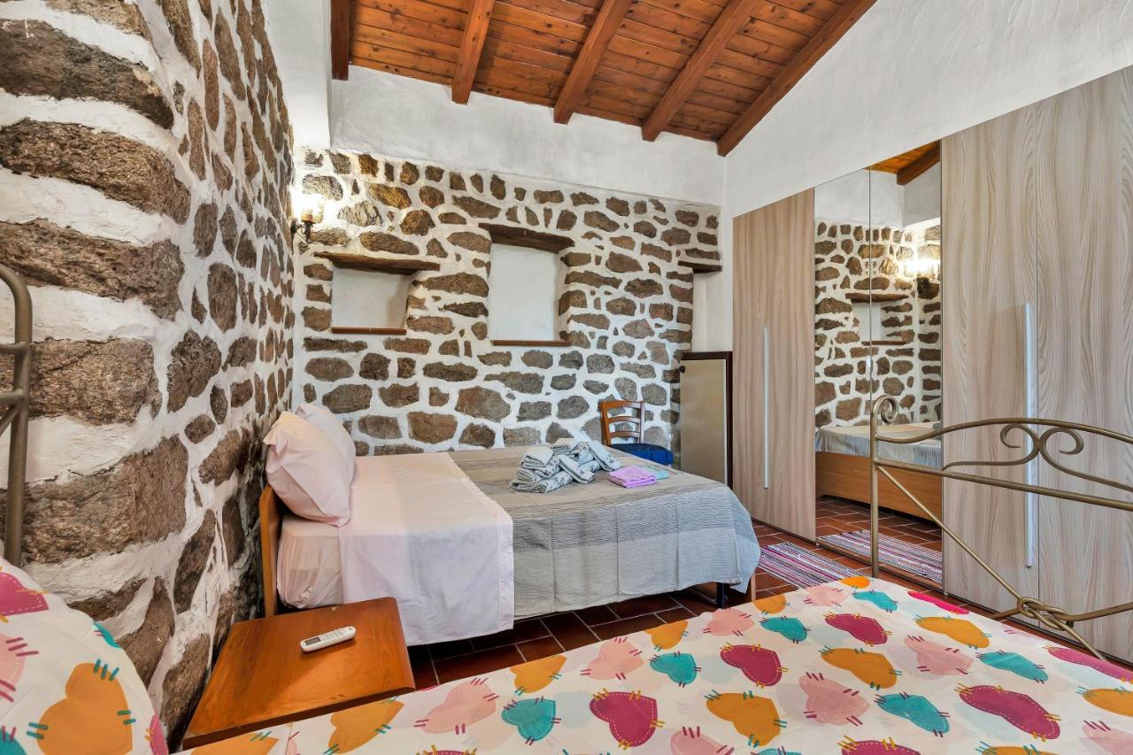 Casettina Loiri Porto San Paolo Екстер'єр фото