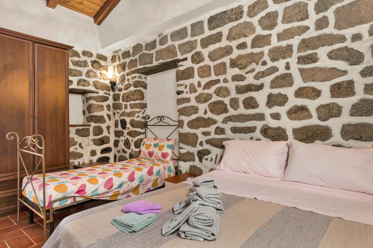 Casettina Loiri Porto San Paolo Екстер'єр фото