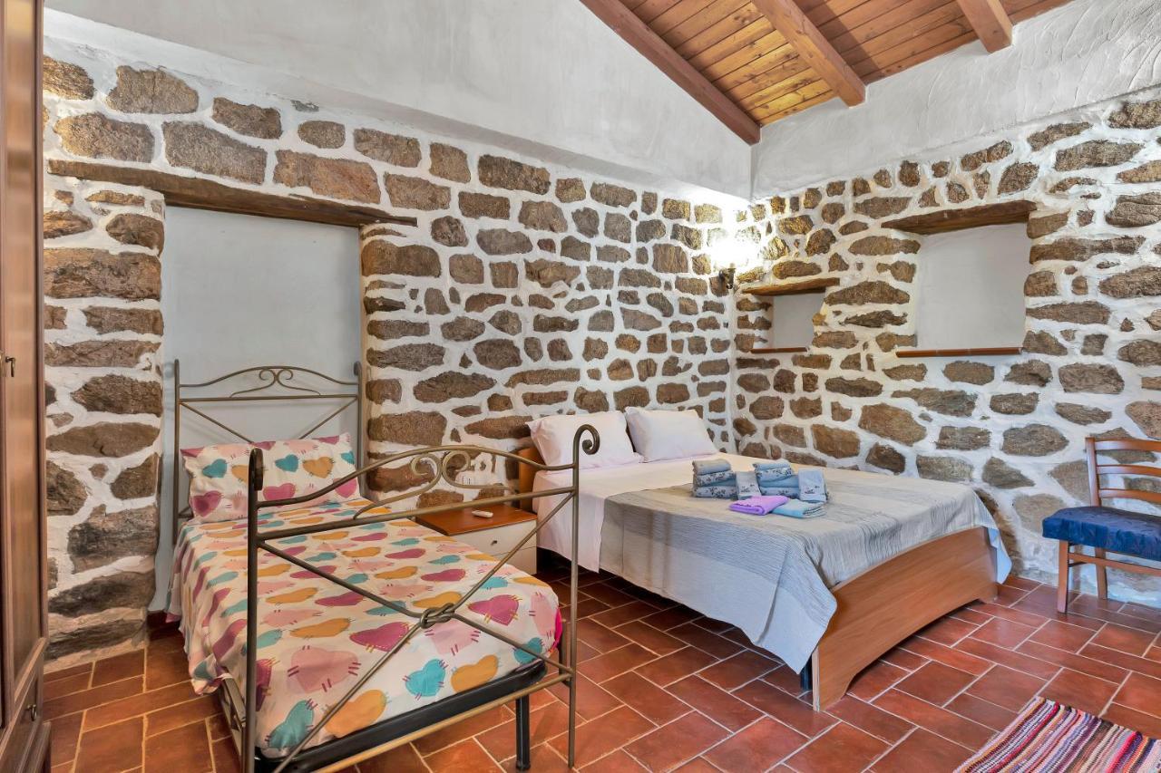 Casettina Loiri Porto San Paolo Екстер'єр фото